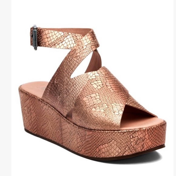 MATISSE RUNAWAY ROSE GOLD SNAKE PLATFORM SANDALS/7 - Picture 9 of 13